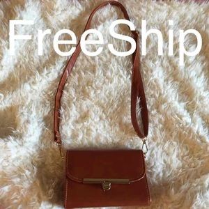 Brown Leather Purse Gold Clasp Detachable Straps